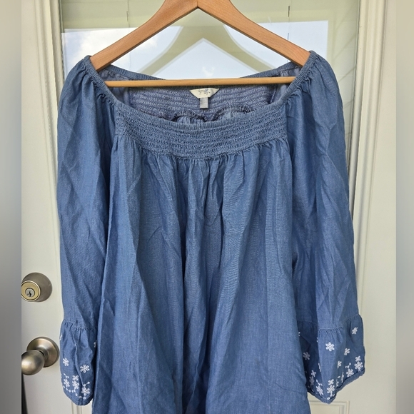 Terra Sky Chambray Blouse 2X Plus Blue Off-Shoulder Women FlareSleeve Embroidery - Picture 4 of 12